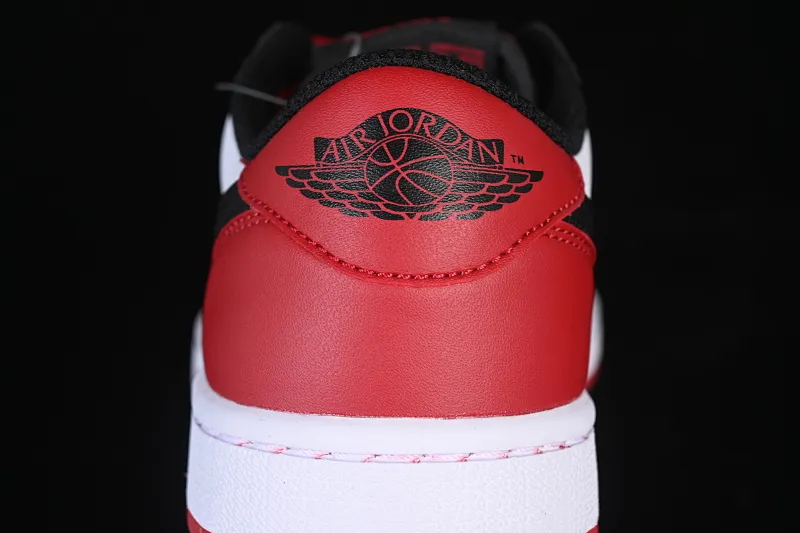 All categories Air Jordan Jordan series basketball shoes Air Jordan 1 Low Air Jordan 1 Low OG "Black Toe" AJ1 Joe 1 black toe low-top cultural casual sneakers CZ0790-106
